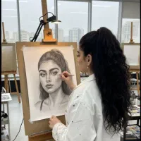 طراحی چهره حرفه ای /تابلو/سیاه قلم/هاپیرئال