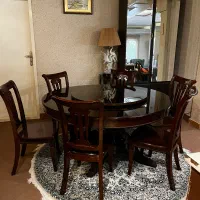 میز نهار خوری گردان کشور مالزی