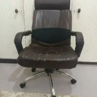 صندلی مدیریتی چرخدار