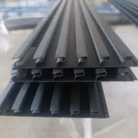 فروش عمده ریل شیاردار رگال ۳متری