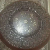 میز کنار سالنی چوبی منبت