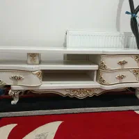 زیر تلویزیون