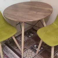 میز چوبی دو نفره