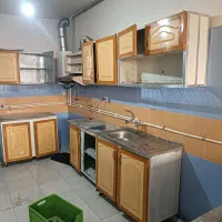 چهار متر. کابین کاملا. سالم بدون. زنگ. با سنگ