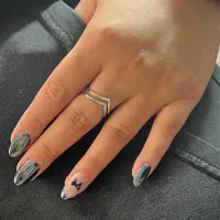 ترمیم ناخن ۲۷۰ب همراه ژلیش پا رایگان