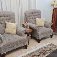 دو عدد مبل تک