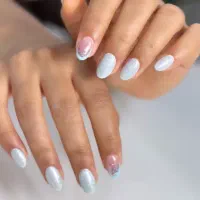 ترمیم ناخن فقط تا ۲ روز 390