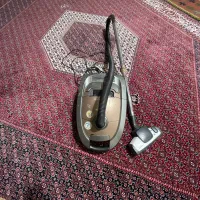 جاروبرقی نانیوا