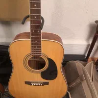 گیتار آکوستیک