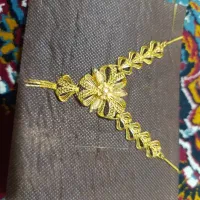 مقداری طلا بفروش میرسد