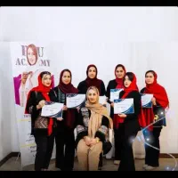 آموزشگاه فنی حرفه ای و ارایشگاه