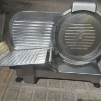 کالباس بر ایتالیایی اصل