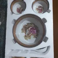 آجیل خوری لمونژ لیلی مجنون