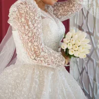 فروش لباس عروس در حد نو