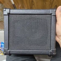 افکت و مترونوم و امپلی فایر و تونر و سیم گیتار پیک