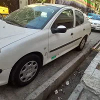 206 sd   v8