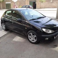 206 فرانسوی مدل 82 بی رنگ