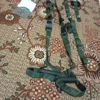 یک طناب ورزشی محکم همراه با نوار اموزشی به فروش