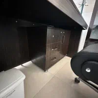 میز و صندلی اداری