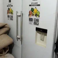 یخچال وفریزر و اوجاق گاز در حد نو و لوستر