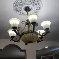 لوستر ۶ شاخه در حد نو