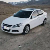 جک j 5  اتوماتیک بدون رنگ درجه یک