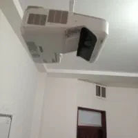 پرژکتور مفت