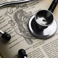 رفع ریزش مو و کم پشتی