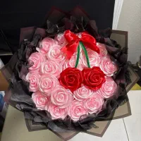 گل لاله و زر روبانی