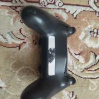 پی اس فور پرو دو دسته