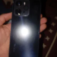 گوشی وکال به فروش میرسد