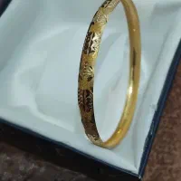 طلا ۱۰۰ ت بالای تابلو