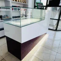 کانتر فروشگاهی با ویترین دارای ال ای دی