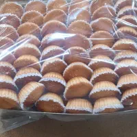 نیازمند نیروی خانم جهت بسته بندی کیک و شیرینی