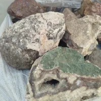 سنگ زینتی درشت