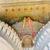 کامیون نورث بنز زیرمایلر