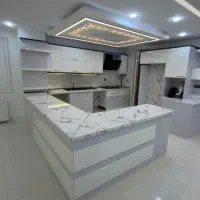 ۱۳۸ متر/ جنوبی نما / ده واحدی / فول