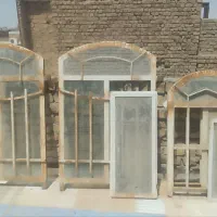 فروش ۴ عدد پنجره فلزی