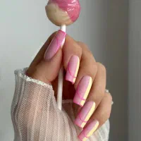 کاشت ناخن ۵۰۰ ژلیش ۳۰۰