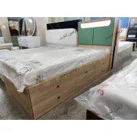 تخت خواب اعیـانی  *