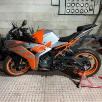 کی تی ام ktm rc new 1402 در حد نو