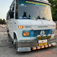 راننده مینی بوس بنز