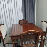 میز نهار خوری ۴ نفره فرانسوی