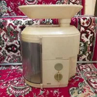 اب میوه گیر