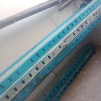 پنج عدد قالب بتن