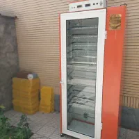 دستگاه جوجه کشی