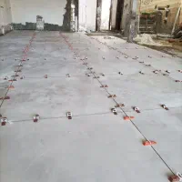 استاد کاشی و سرامیک کار اراکی چسبی