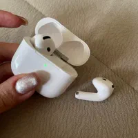 ایرپاد ۴ سری نویز کنسلینگ