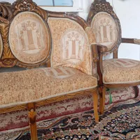 صندلی چوبی|صندلی و نیمکت|کنگاور, |دیوار