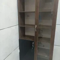 کمد ایستاده در حد نو